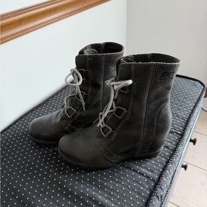 Sorel Black Lace Up Joan of Arctic Wedge Boots